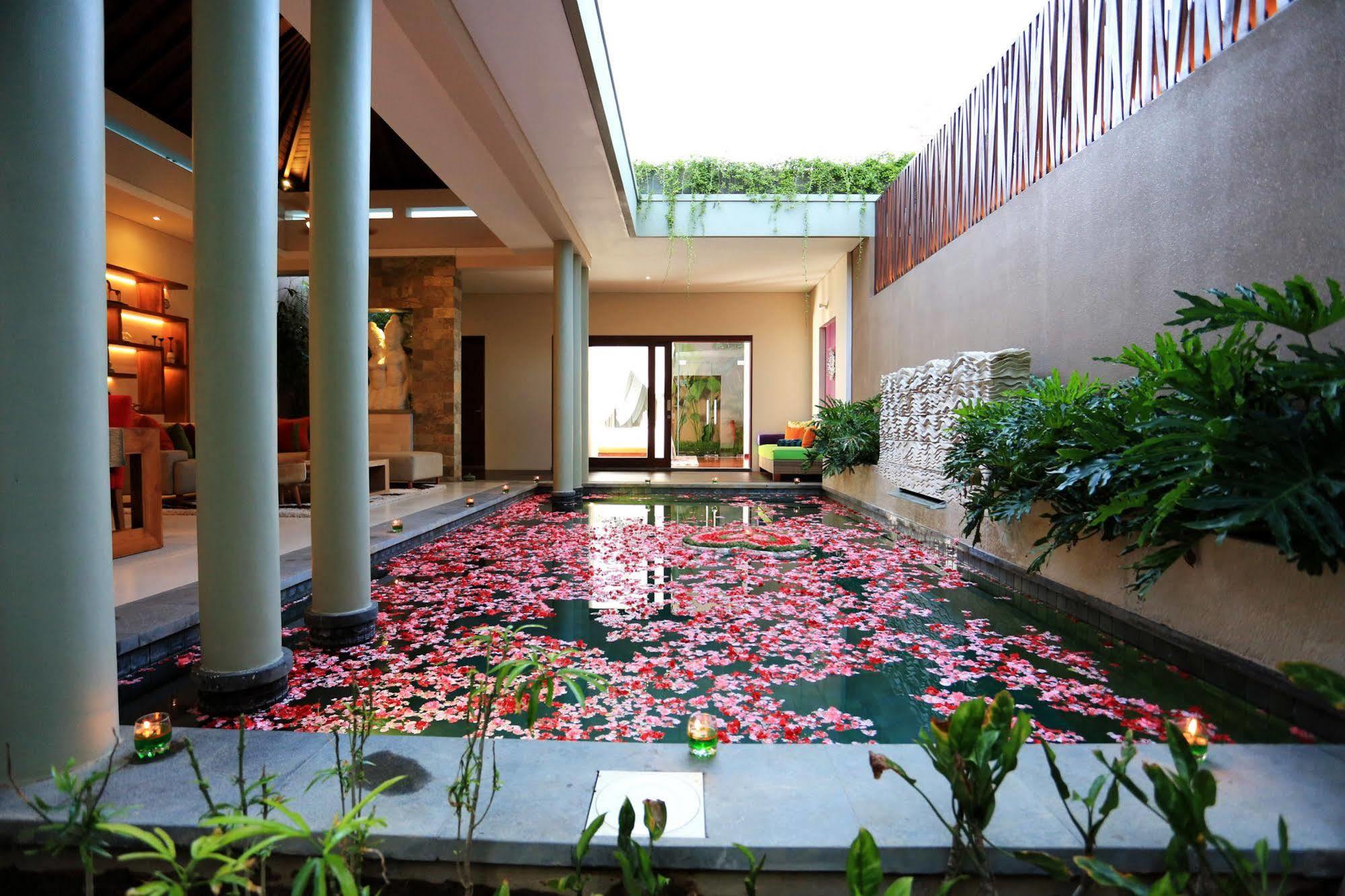 The Kasih Villas & Spa Seminyak Eksteriør billede